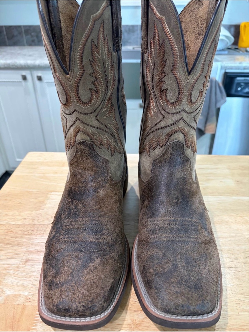 Ariat Brown distressed Cowboy Boots with Embroidered Shaft